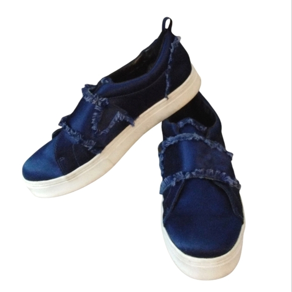 Shoes - Sam Edelman Satin Blue Low-Top Sneakers Size 10 M